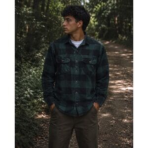 Field N Forest Shirt Mens Large Green Black Buffalo Plaid Flannel Button Down
